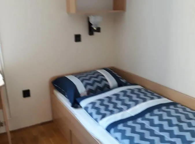 ádám Casa de hóspedes