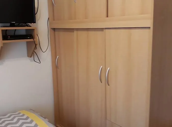 Adam Vendeghaz 3* Siófok